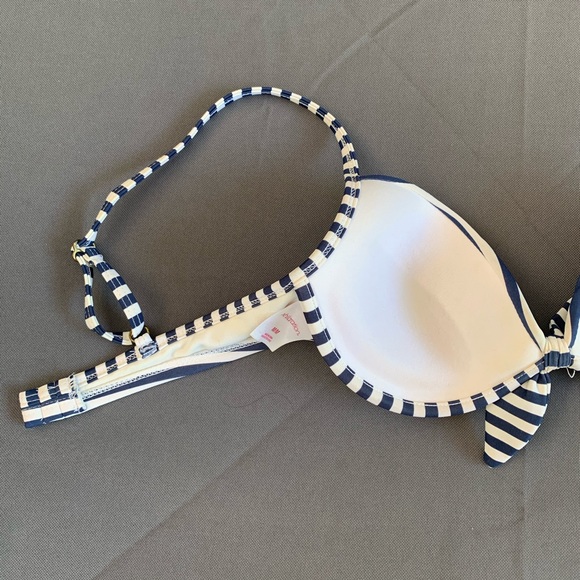 Stripe Push-up Bikini Top - Picture 4 of 8